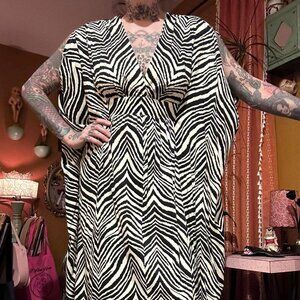 Trashy Diva Liz Caftan in Gigi's Zebra - Size S